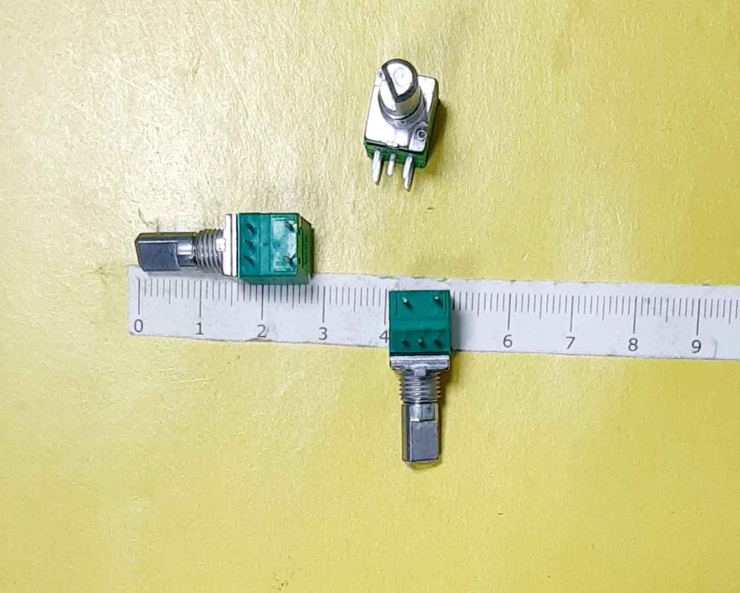 Резистор WH9011-1 W/S L=15mm HALF B50K с выкл.